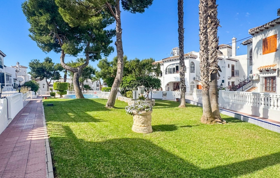 Перепродажа - Бунгало - Torrevieja - Nueva Torrevieja - Aguas Nuevas