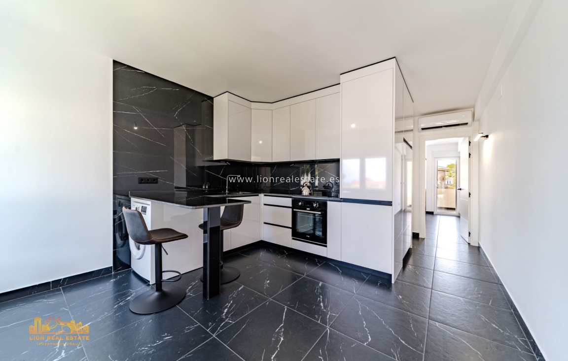 Перепродажа - Commercial Unit - Cabo Roig - Costa blanca