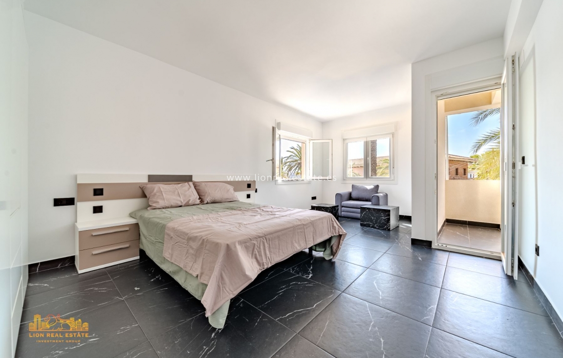 Перепродажа - Commercial Unit - Cabo Roig - Costa blanca