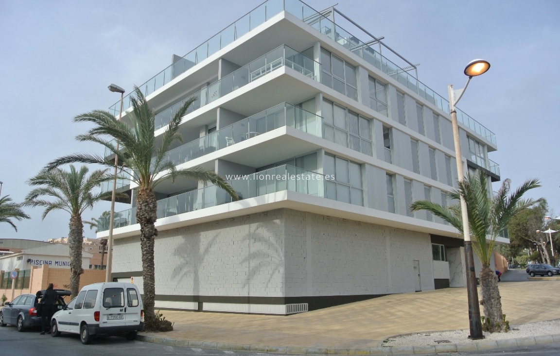 Перепродажа - Commercial Unit - Guardamar del Segura - Playa