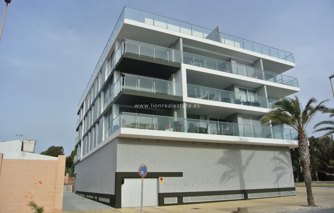 Перепродажа - Commercial Unit - Guardamar del Segura - Playa