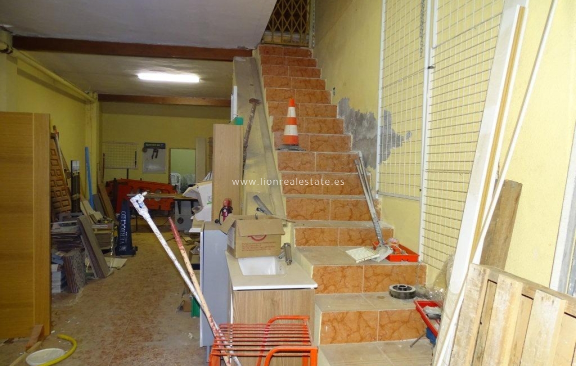Перепродажа - Commercial Unit - Torrevieja - Acequion