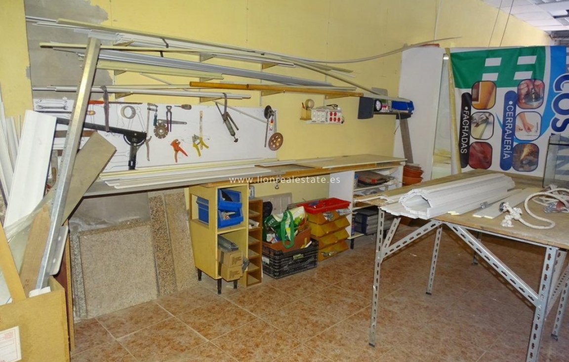 Перепродажа - Commercial Unit - Torrevieja - Acequion