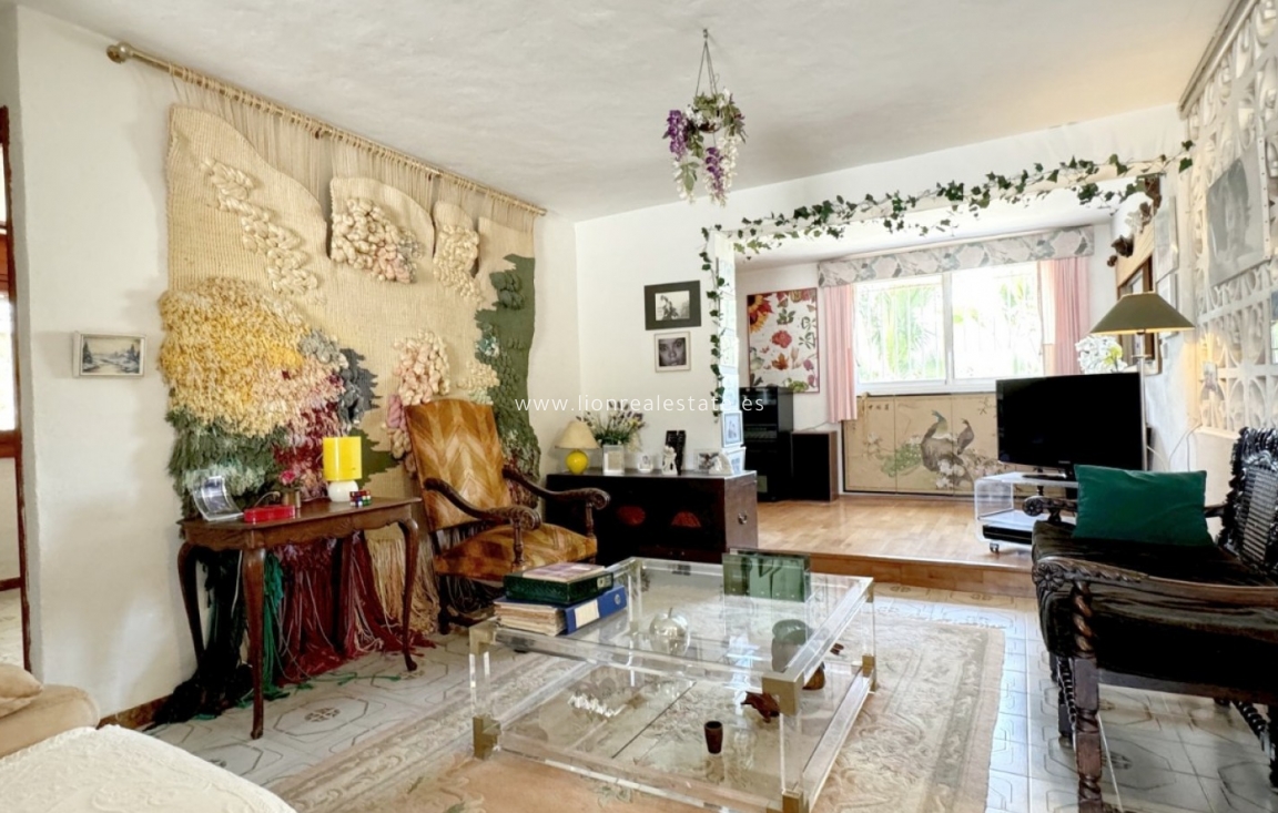 Перепродажа - Detached Villa - Orihuela Costa - La Zenia