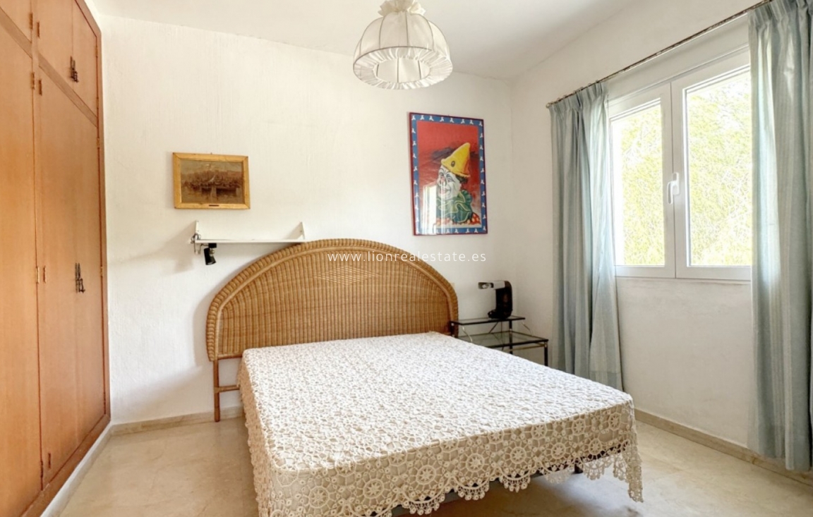 Перепродажа - Detached Villa - Orihuela Costa - La Zenia