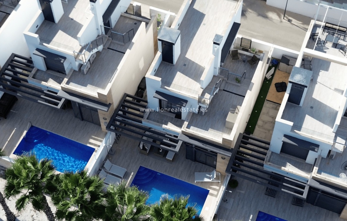 Перепродажа - Detached Villa - Orihuela Costa - Lomas de Cabo Roig