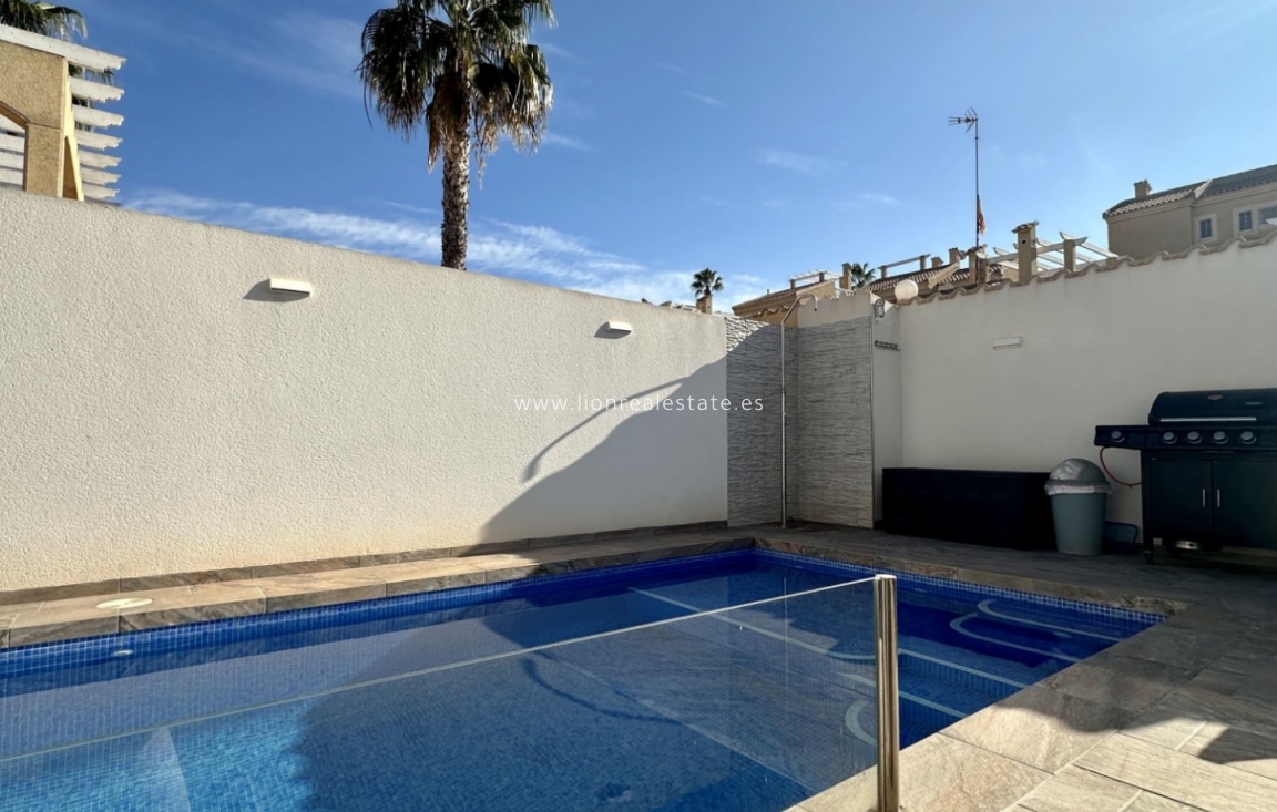Перепродажа - Detached Villa - Orihuela Costa - Los Altos