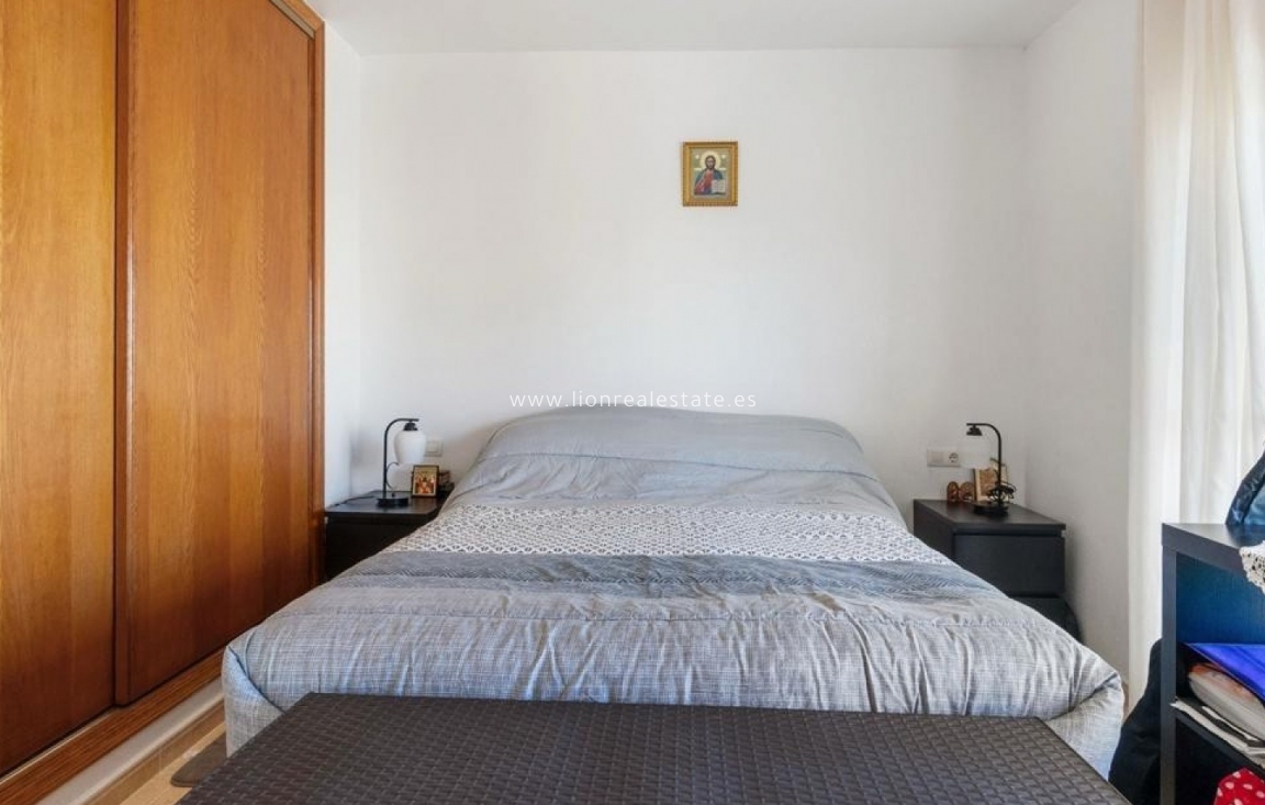 Перепродажа - Detached Villa - Orihuela Costa - Villamartín