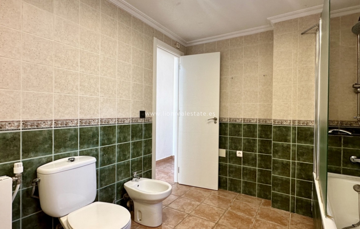 Перепродажа - Detached Villa - Orihuela Costa - Villamartín