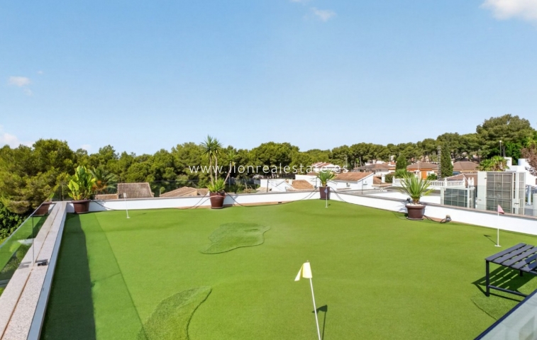 Перепродажа - Detached Villa - Pinar de Campoverde