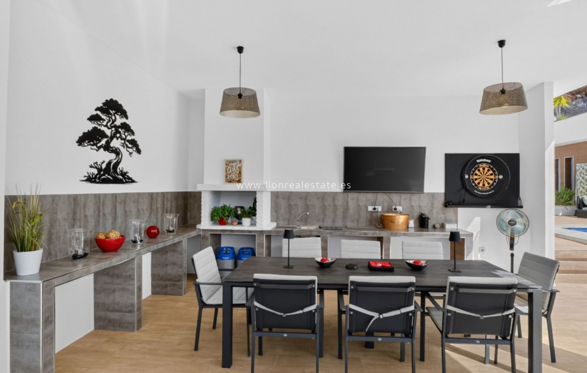 Перепродажа - Detached Villa - Pinar de Campoverde