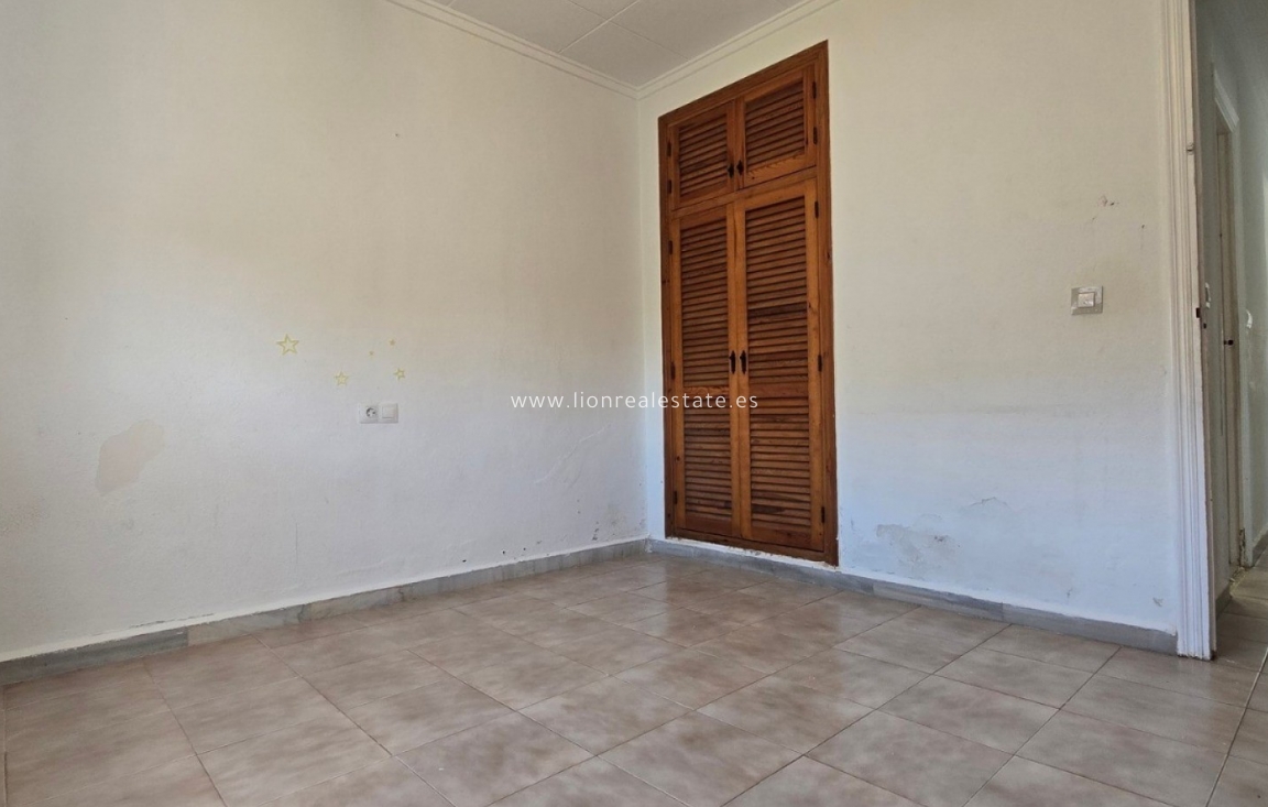 Перепродажа - Detached Villa - Torrevieja - El chaparral
