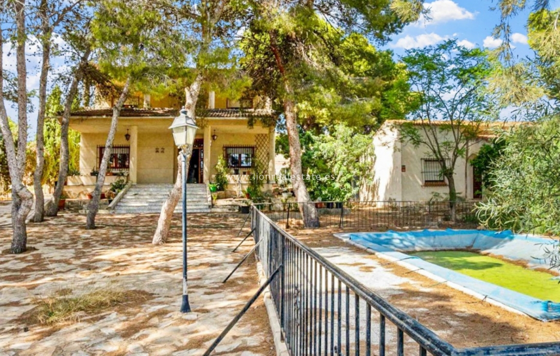 Перепродажа - Detached Villa - Torrevieja - Los Balcones - Los Altos del Edén