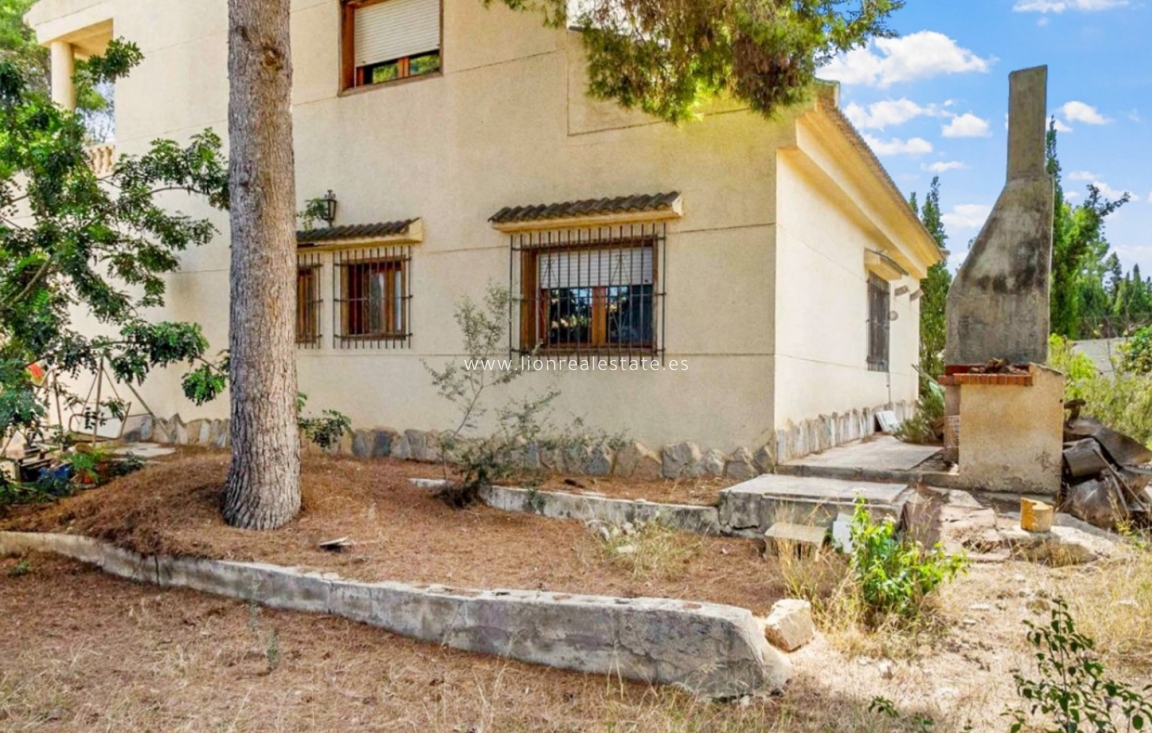 Перепродажа - Detached Villa - Torrevieja - Los Balcones - Los Altos del Edén