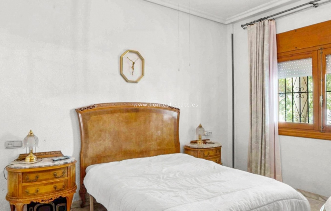 Перепродажа - Detached Villa - Torrevieja - Los Balcones - Los Altos del Edén