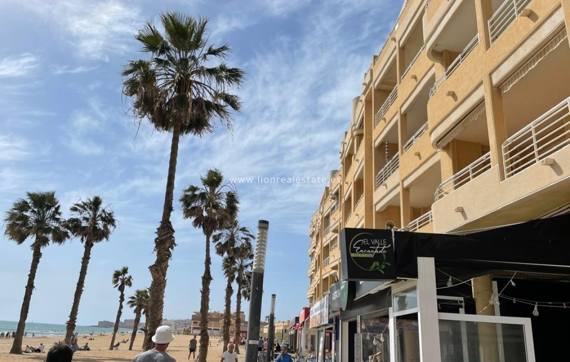 Перепродажа - Flat - Torrevieja - La Mata