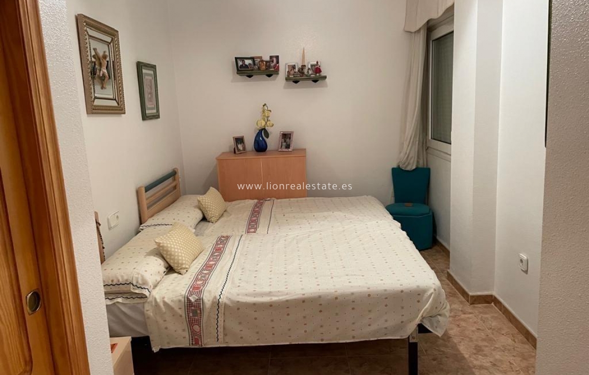 Перепродажа - Flat - Torrevieja - La Mata