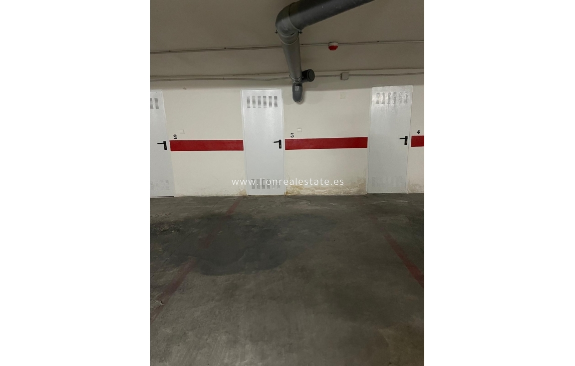 Перепродажа - Гараж - Torrevieja - Acequion