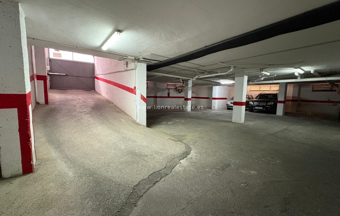 Перепродажа - Гараж - Torrevieja - Centro