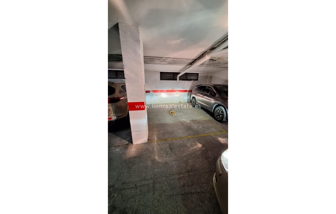 Перепродажа - Гараж - Torrevieja - Centro