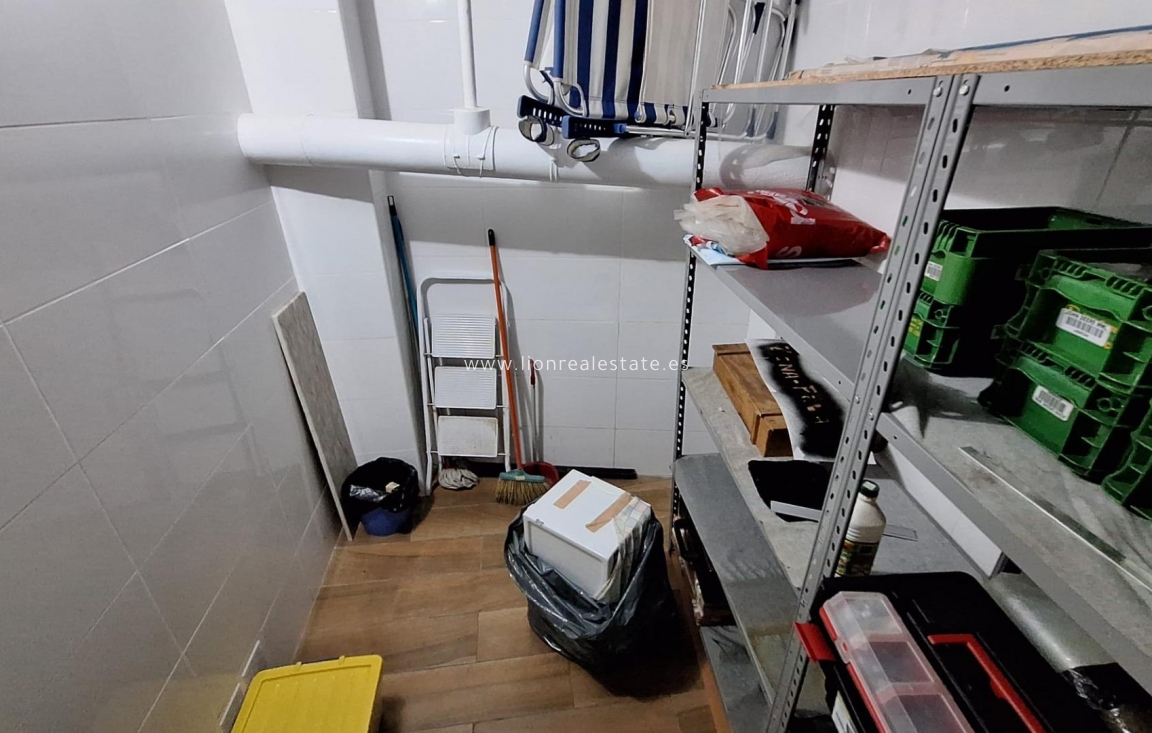 Перепродажа - Гараж - Torrevieja - Centro