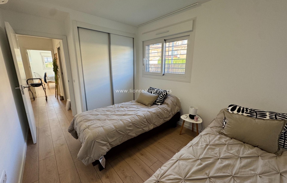 Перепродажа - Ground Floor Apartment - Pilar de La Horadada - Riomar