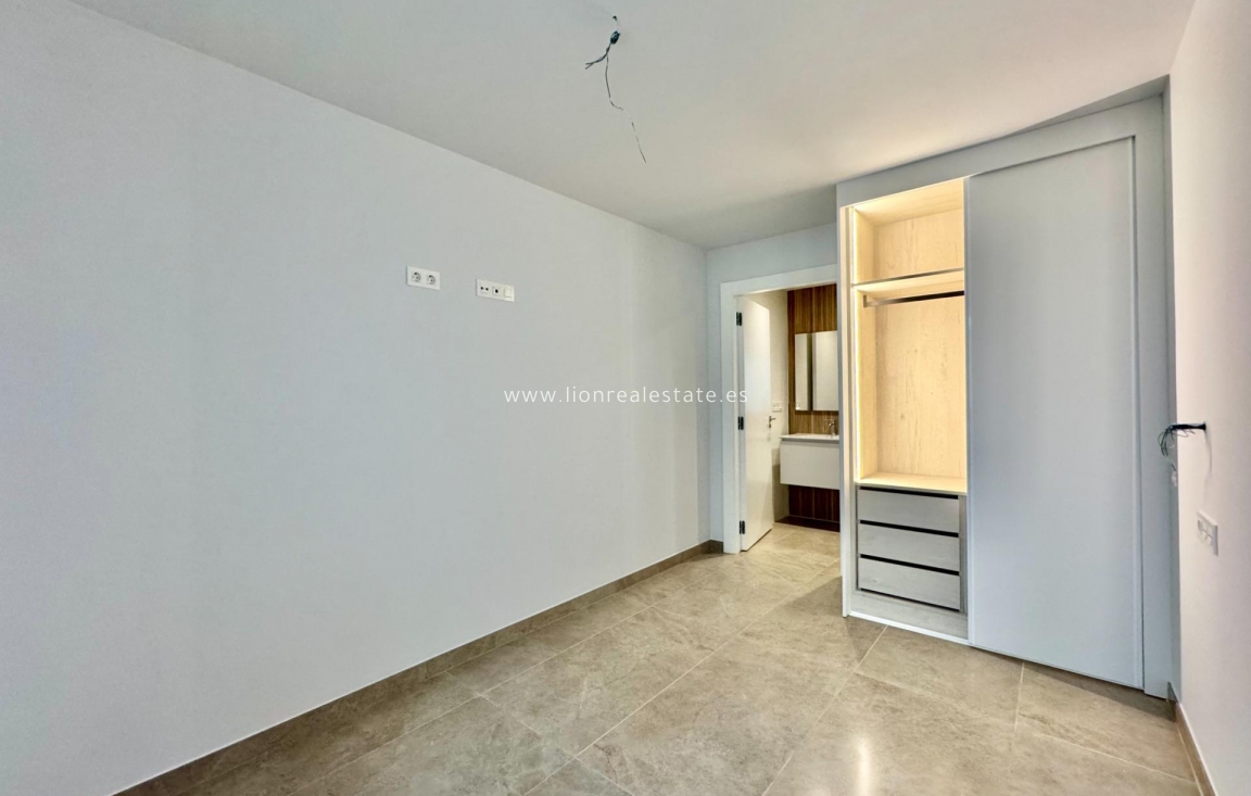 Перепродажа - Ground Floor Apartment - Torrevieja - Habaneras