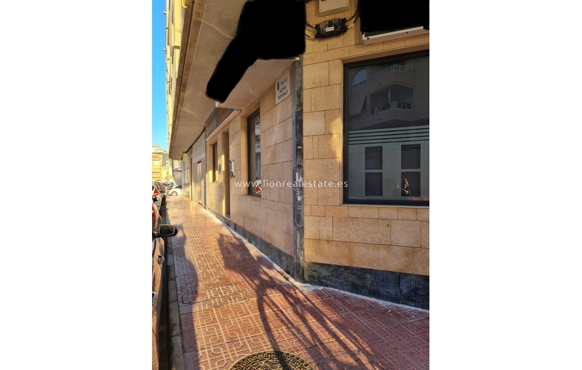 Перепродажа - house - Torrevieja - Centro