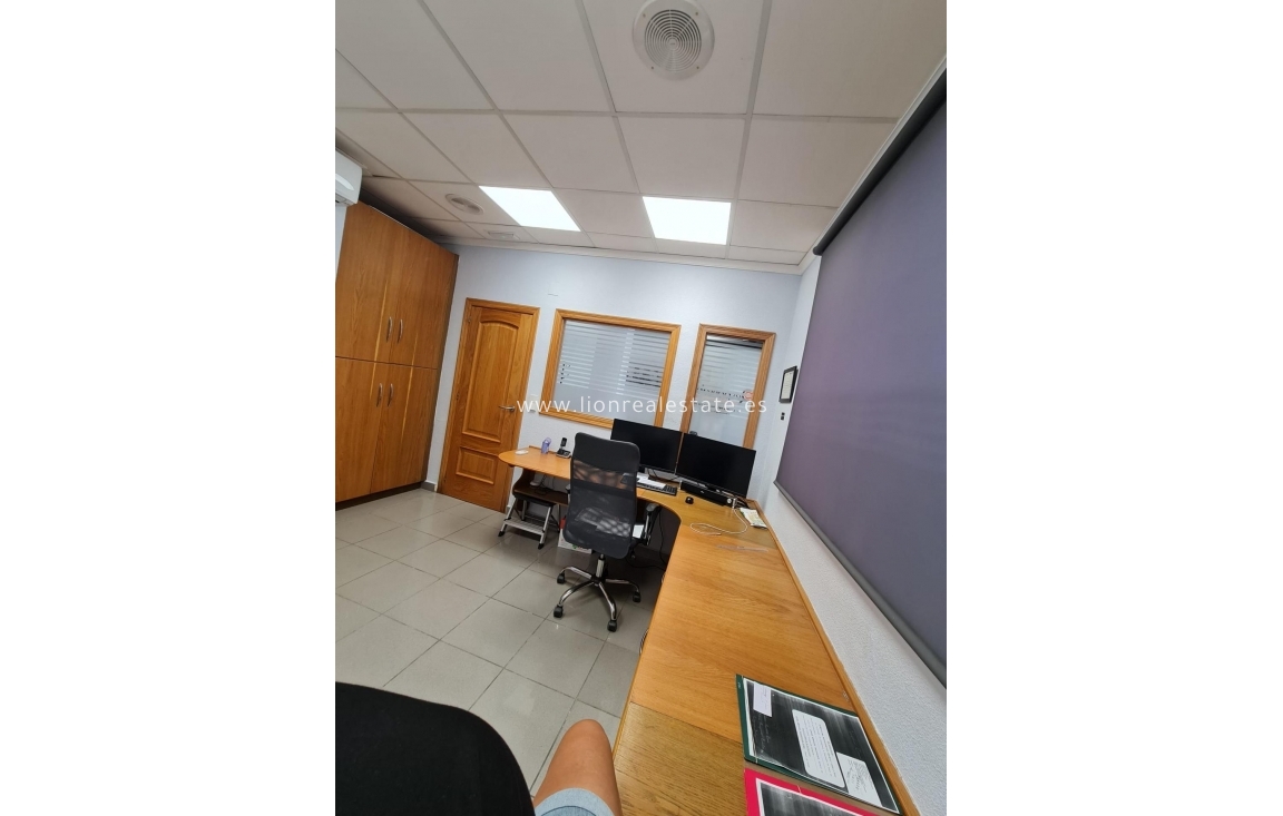 Перепродажа - house - Torrevieja - Centro