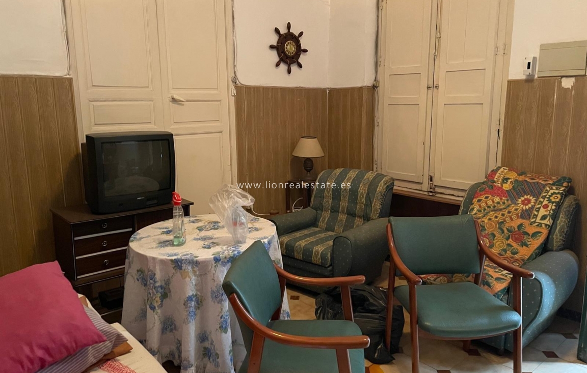 Перепродажа - house - Torrevieja - Centro