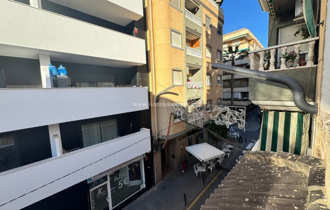 Перепродажа - house - Torrevieja - Centro