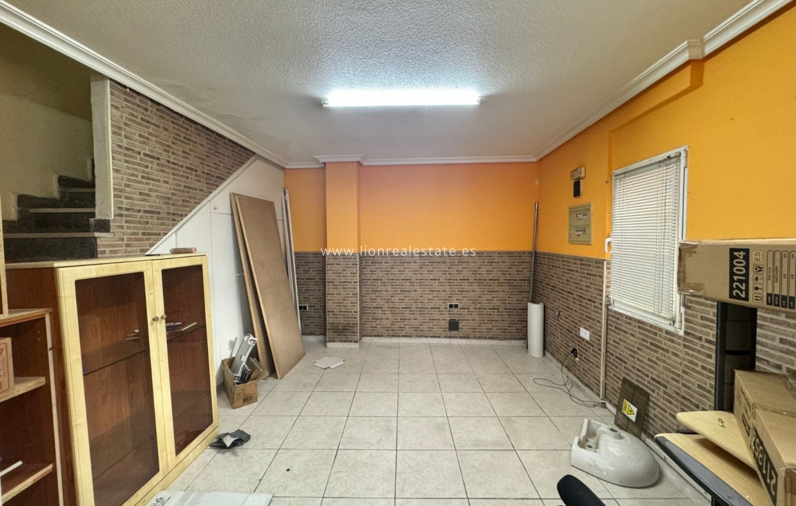 Перепродажа - house - Torrevieja - Centro