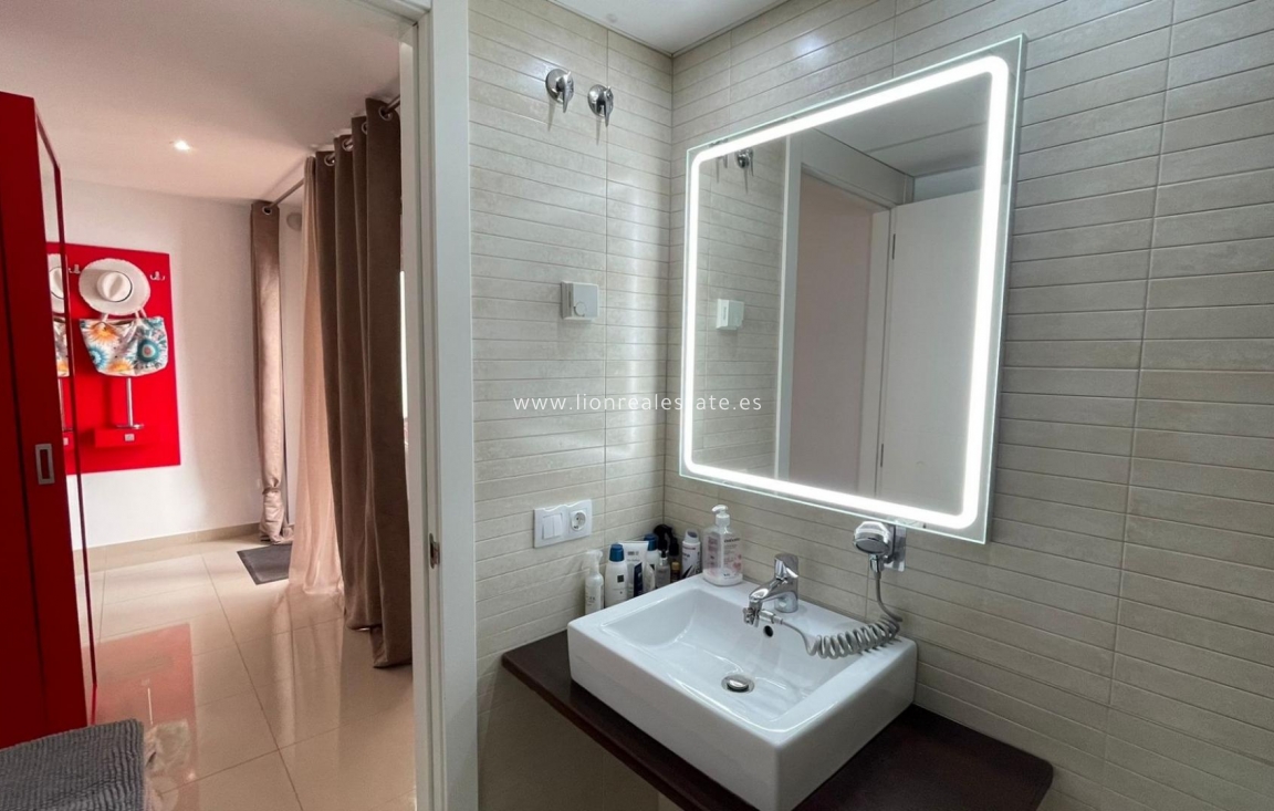 Перепродажа - house - Torrevieja - Punta Prima