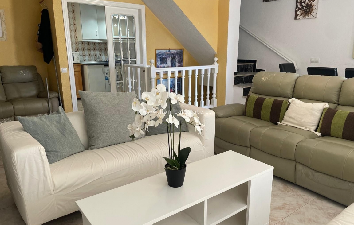 Перепродажа - house - Torrevieja - Punta Prima
