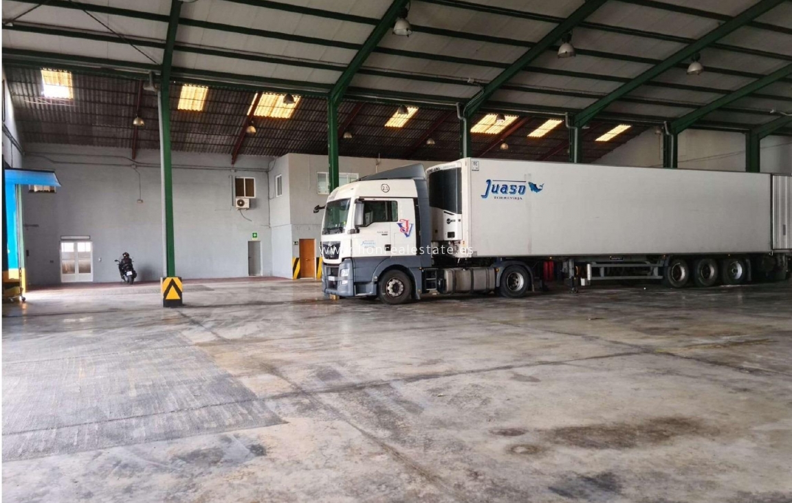 Перепродажа - Industrial unit - Torrevieja - Polígono Industrial Casa Grande