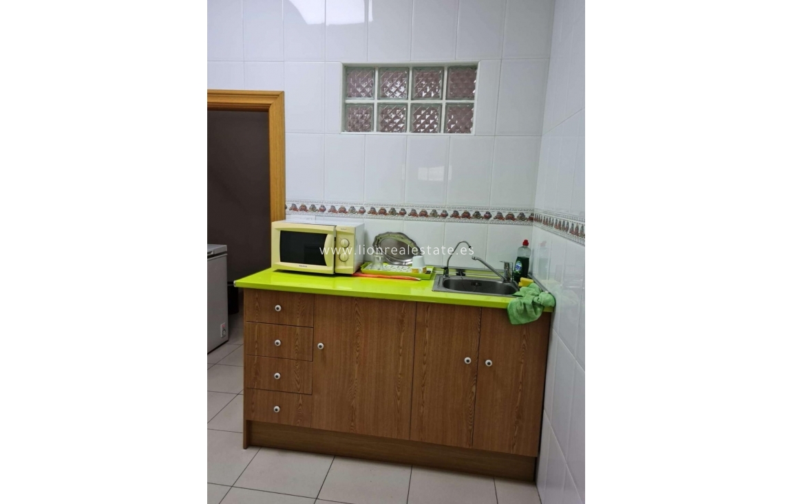 Перепродажа - Industrial unit - Torrevieja - Polígono Industrial Casa Grande