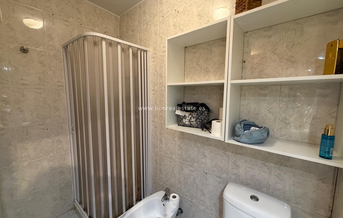 Перепродажа - Изучение - Torrevieja - Centro