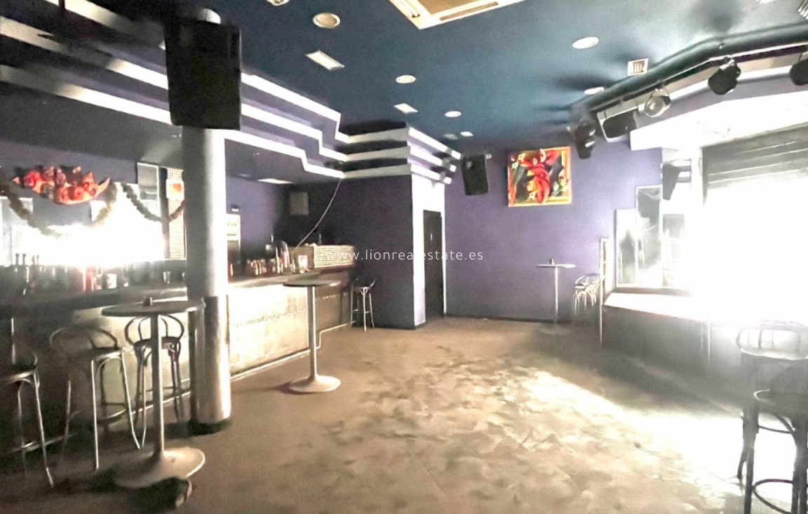 Перепродажа - Коммерческий - Torrevieja - Playa del Cura