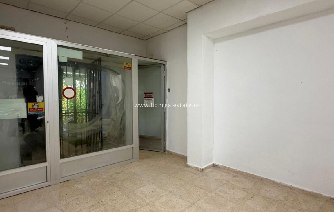 Перепродажа - Коммерческий - Torrevieja - Torrelamata - La Mata