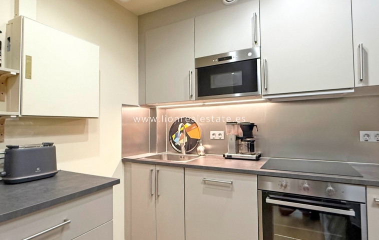 Перепродажа - Коммерческий - Torrevieja