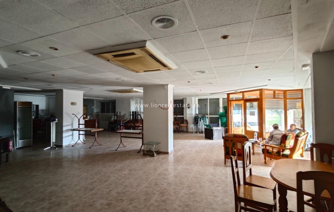 Перепродажа - Коммерческий - Torrevieja