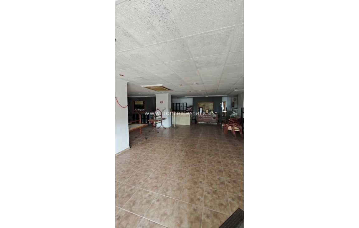 Перепродажа - Коммерческий - Torrevieja