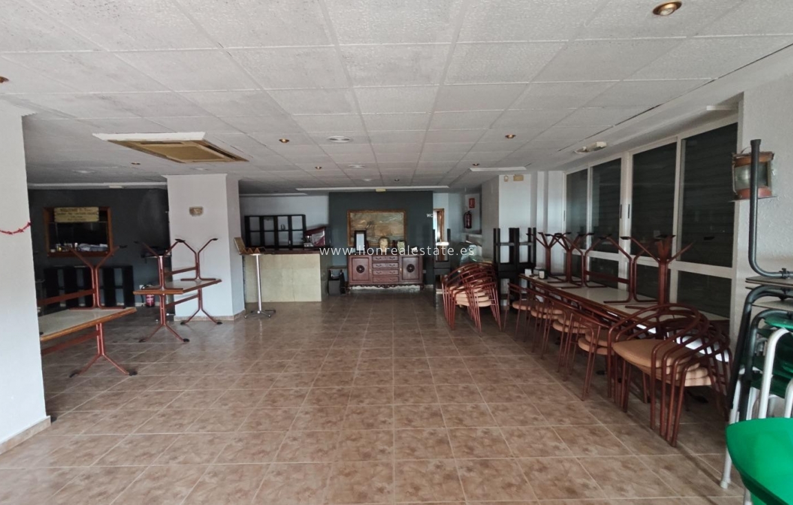 Перепродажа - Коммерческий - Torrevieja