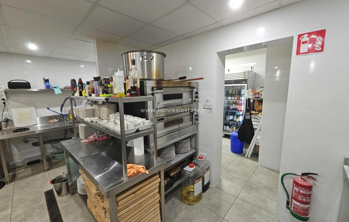 Перепродажа - Коммерческий - Villamartín - Los Dolses