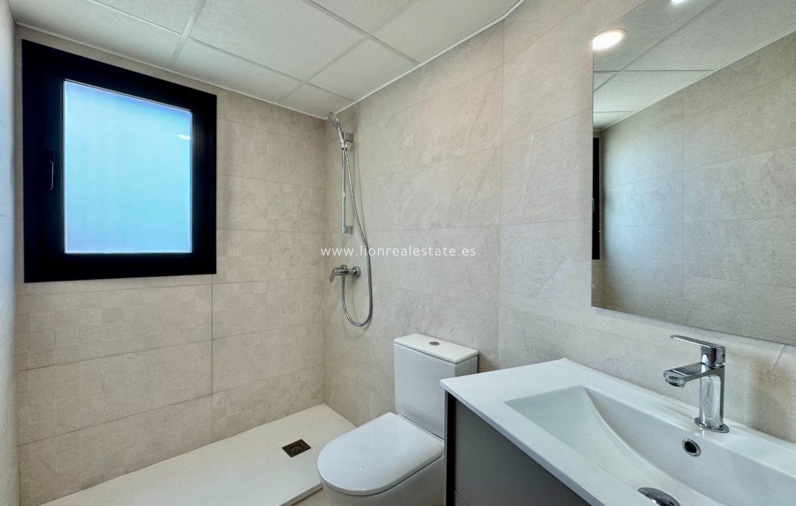 Перепродажа - Квартира / квартира - Alicante - La Florida