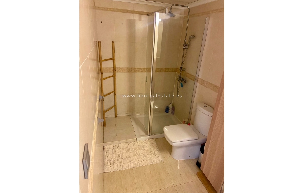 Перепродажа - Квартира / квартира - Guardamar del Segura - El Raso