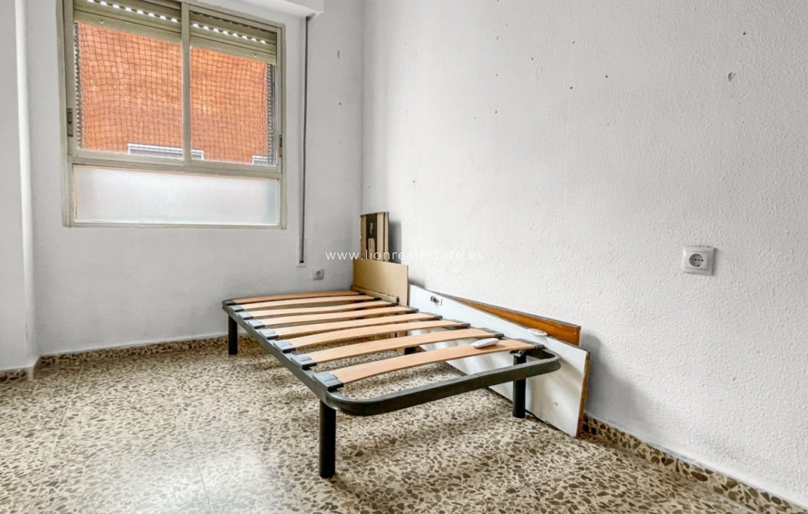 Перепродажа - Квартира / квартира - Guardamar del Segura - Pueblo