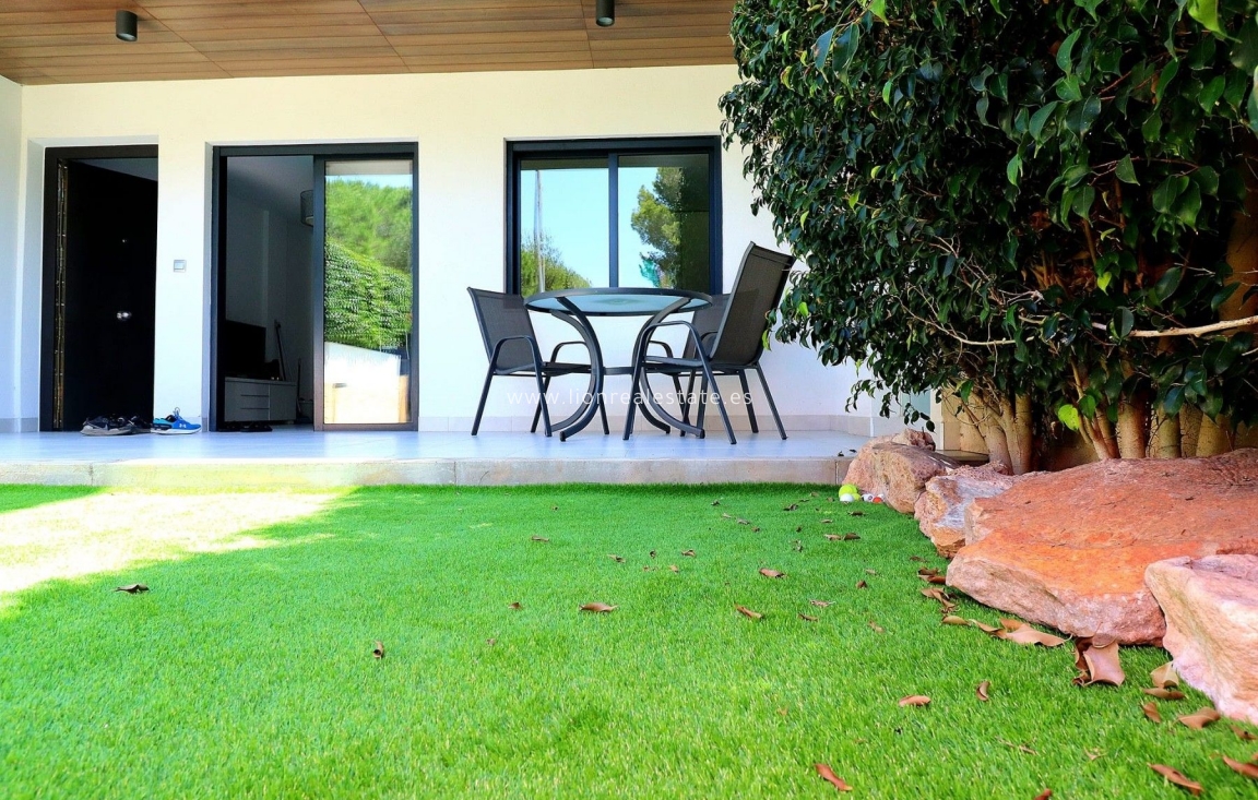 Перепродажа - Квартира / квартира - Orihuela Costa - Altos de Campoamor