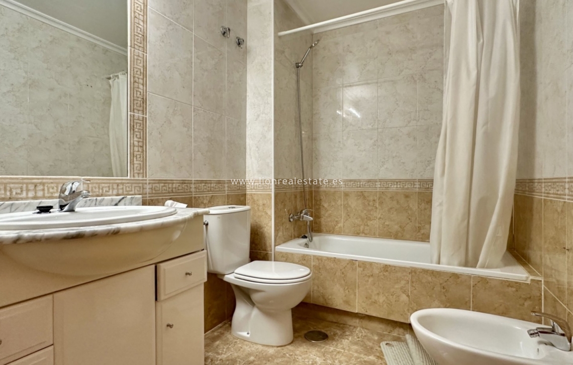 Перепродажа - Квартира / квартира - Orihuela Costa - Cabo Roig