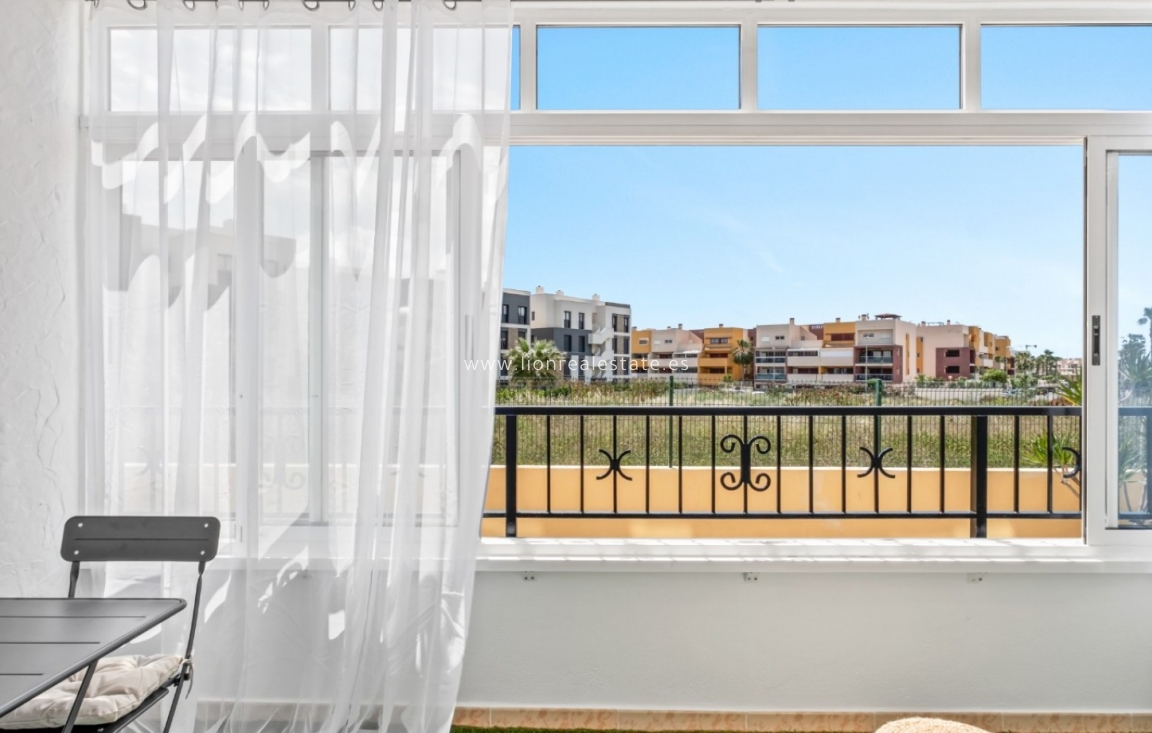Перепродажа - Квартира / квартира - Orihuela Costa - La Florida